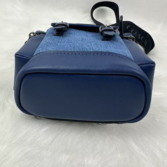 Coach Men's Sprint Sling Pack Crossbody In Denim/Deep Blue CBF65 NWT - Picture 10 of 10